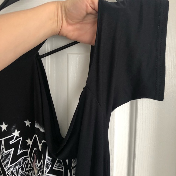 Misguided Oversized TShirt Dress - Picture 6 of 7